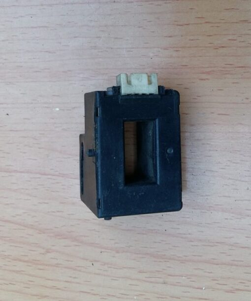 Sensor đo dòng điện HC-TN500V28SP12