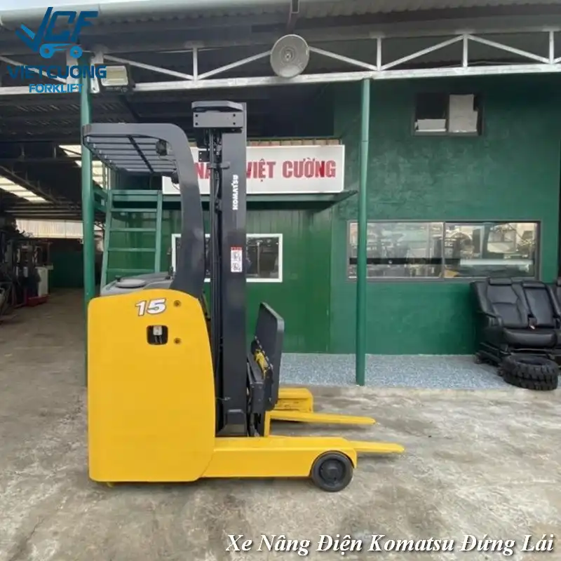 Xe nâng điện đứng lái Komatsu