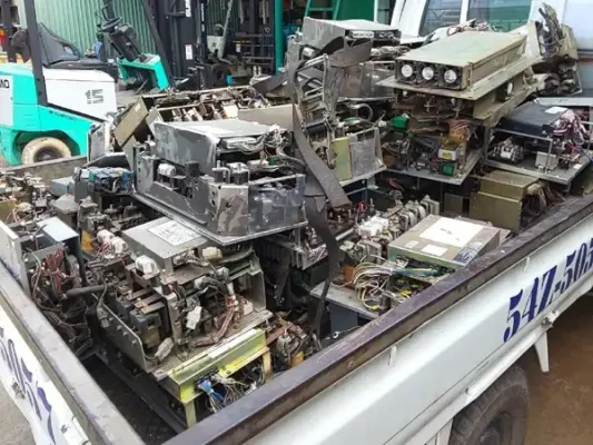 Các Bộ Phận Của Xe Nâng Điện