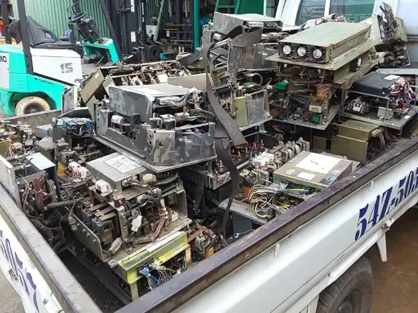 Các Bộ Phận Của Xe Nâng Điện