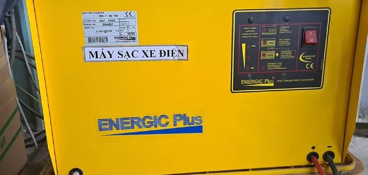 may sac binh ac quy