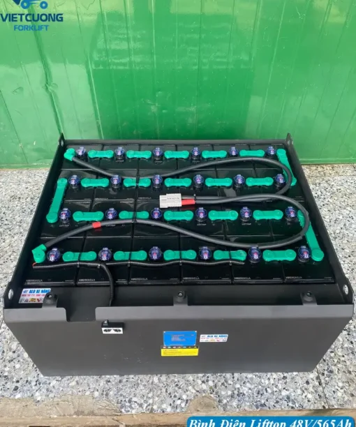 Bình điện Lifttop 48V-565Ah giao ngày 8/7/2024