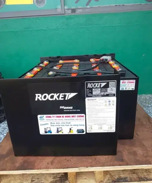 Ắc quy Rocket