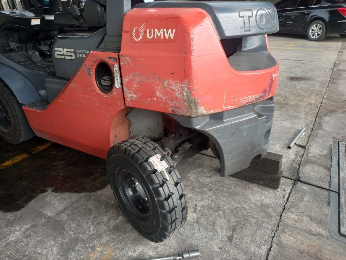 Stellana 600-9 cho xe Toyota