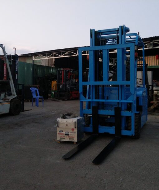 Toyota 3 banh 7FB15