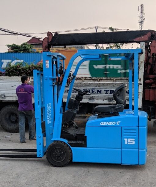 Toyota 3 banh 7FB15