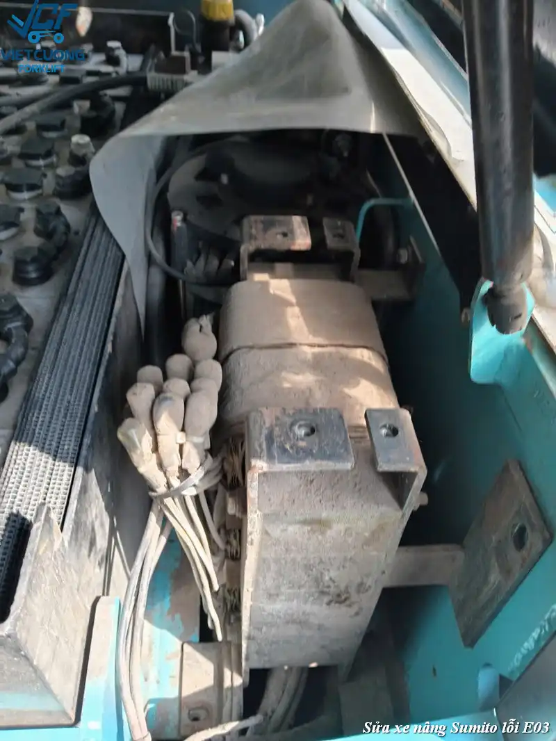 Kiểm tra máy sạc xe Sumitomo