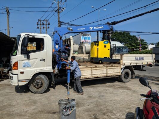 Xe Nang Komtsu FB18-11