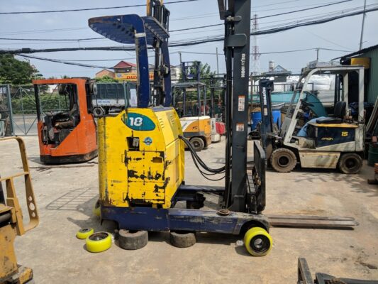 Xe Nang Komtsu FB18-11