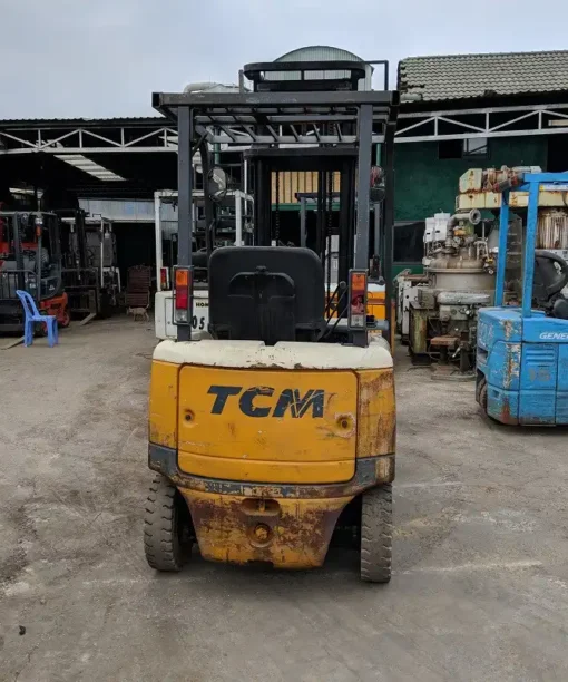 Xe nâng điện TCM