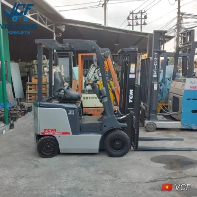 Xe nâng điện TCM