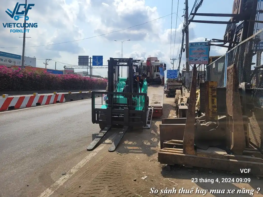 nên thuê hay mua xe nâng