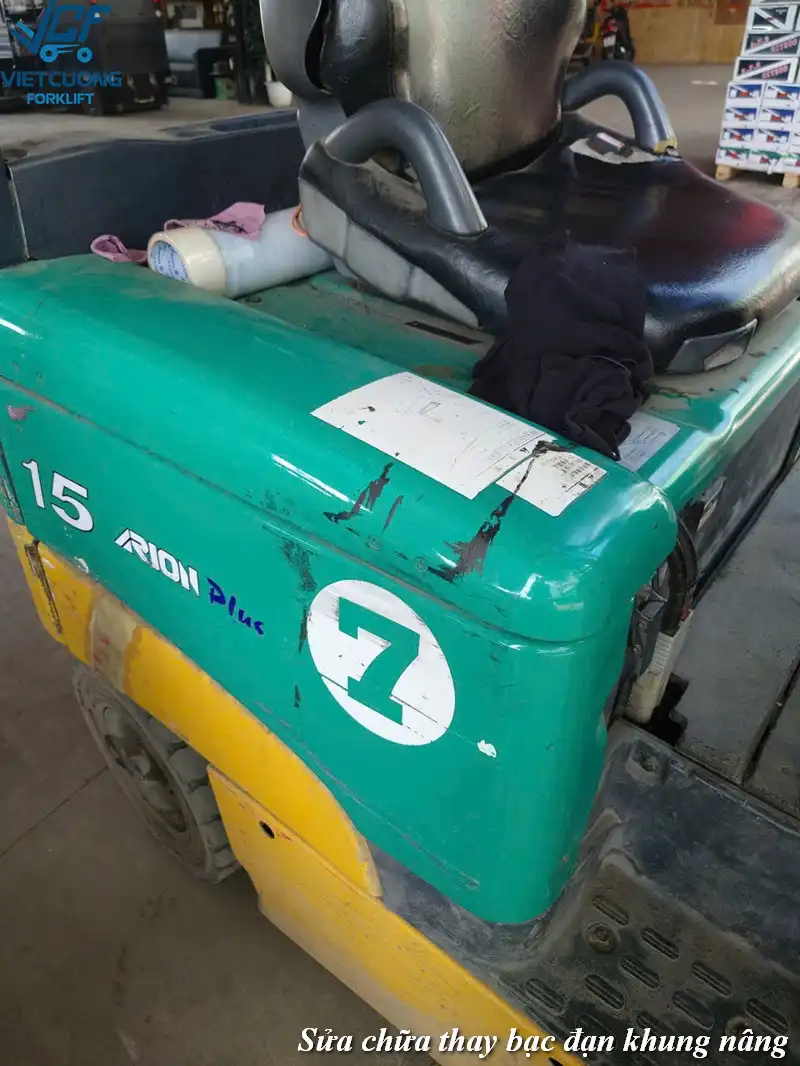 Sửa xe nâng Komatsu