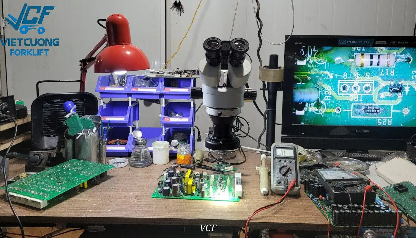 Banner sửa chữa xe nâng điện