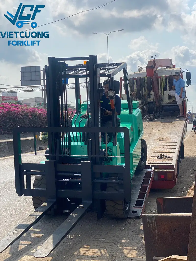 Dịch vụ cho thuê xe nâng tại Miền Tây