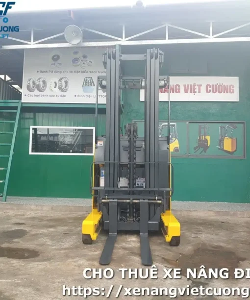 cho thuê xe nâng Komatsu FB15RL-14