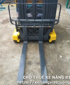 thuê xe nâng Komatsu FB15RL 5m5