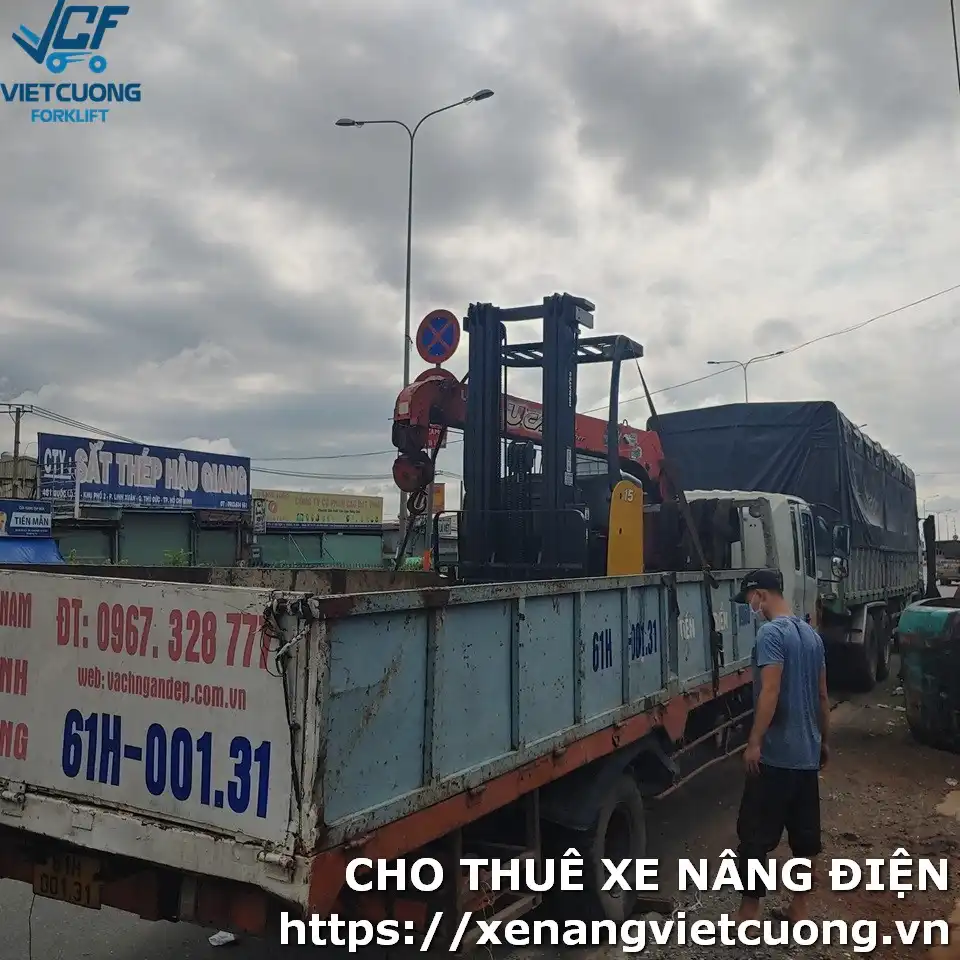 Cho Thuê Xe Komatsu cao 4m5
