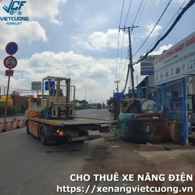 Cho Thuê Xe Komatsu FB15-11 cao 3M