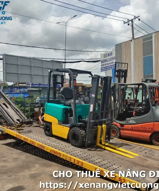 Cho Thuê Xe Nâng Komatsu FB15-11