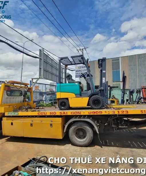 Cho Thuê Xe Nâng Komatsu FB15-11 cao 3M