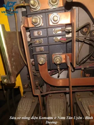 Sửa xe nâng Komatsu error E-12