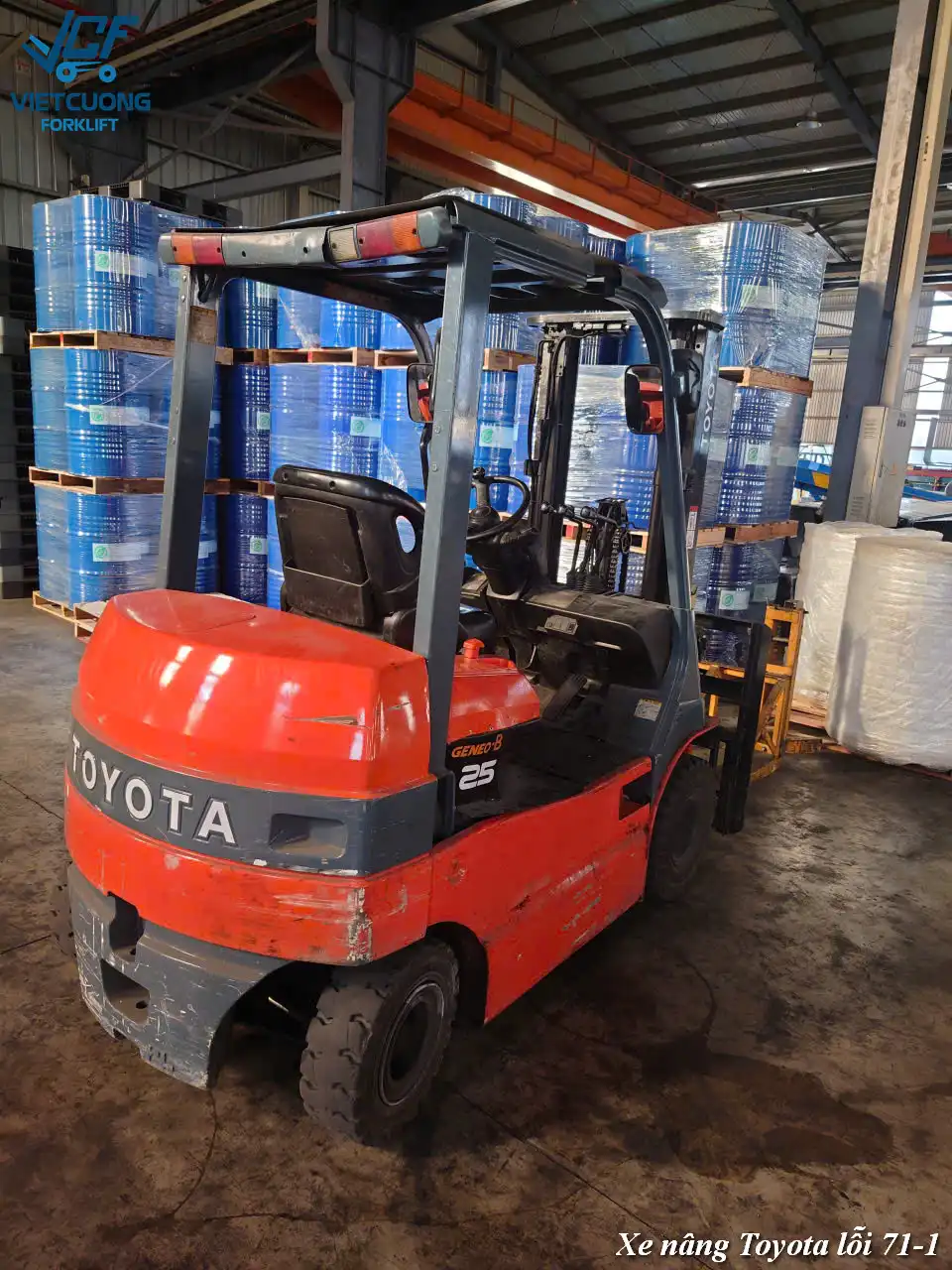 Xe nâng điện Toyota lỗi 71-1