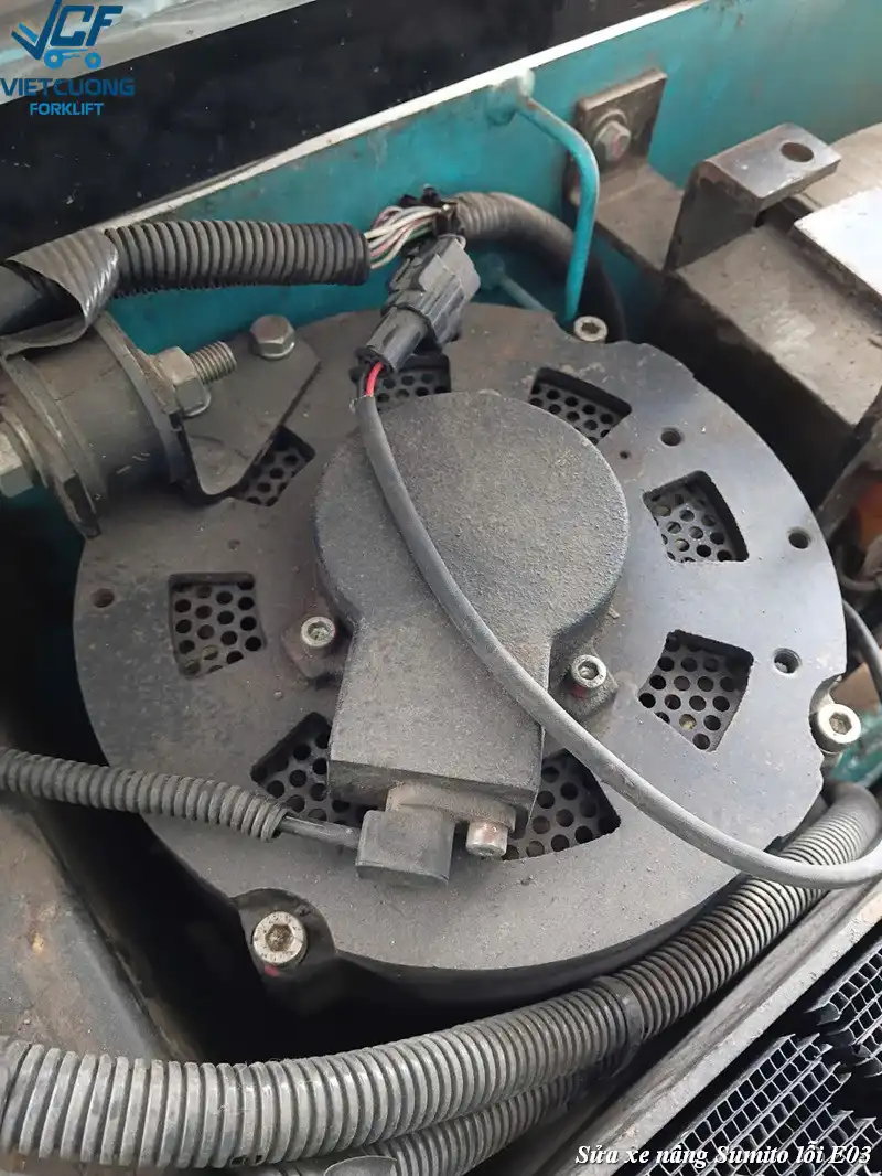 Moto xe Sumitomo 51FB25